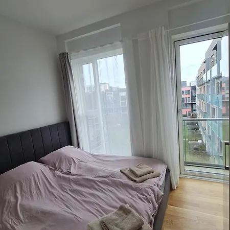 Two Storey Beautiful Location In Apartment *