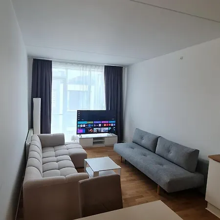 Two Storey Beautiful Location In * Copenhagen