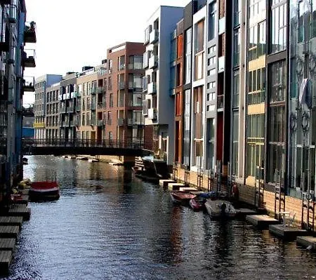 Two Storey Beautiful Location In Apartment *